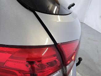 Peugeot 308 SW 1.2 PureT.Blue L. Ex picture 12