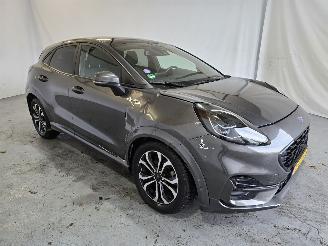 krockskadad bil auto Ford Puma  2021/6