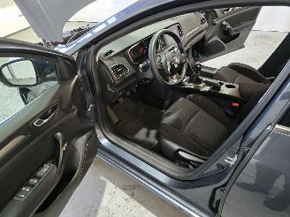 Renault Mégane Estate 1.0 TCe Business Zen picture 18