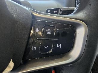 Volvo EX30 Single Motor Extended Range Ultra 69 kWh picture 35