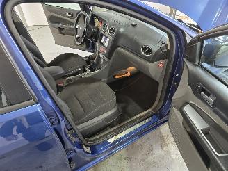 Ford Focus 1.8 Limited picture 16