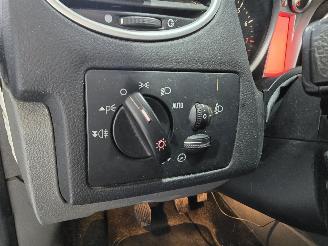 Ford Focus 1.8 Limited picture 25