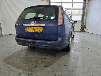 Ford Focus 1.8 Limited picture 13