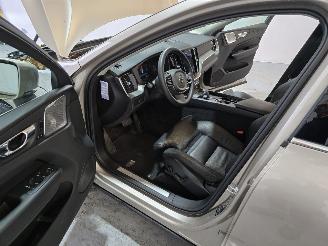 Volvo Xc-60 2.0 T8 TwinEngine Bright AWD picture 33