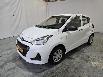 Hyundai I-10 1.0i i-Motion picture 3