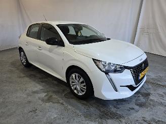 damaged passenger cars Peugeot 208 1.2 PureTech Active 2022/1