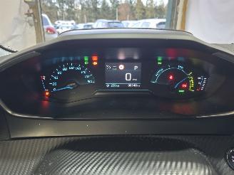 Peugeot e-208 EV Active 50 kWh picture 24