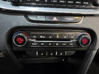 Kia Ceed 1.6 GDI PHEV DynamicPlusLine picture 39