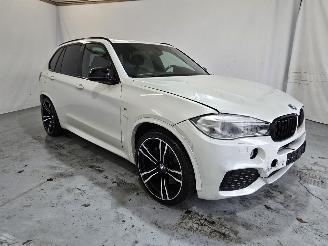 skadebil auto BMW X5 M50D 2014/1