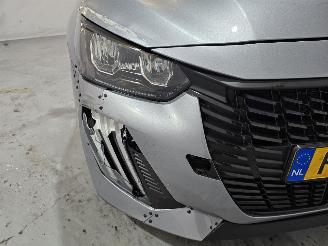 Peugeot 208 1.2 PureTech 75 Style picture 11