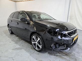 Damaged car Peugeot 308 SW 1.2 GT-Line 2021/1