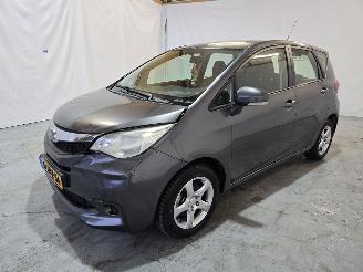 Subaru Trezia 1.3 Comfort picture 3