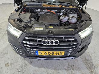 Audi Q5 55 e TFSI quattro Competition picture 12