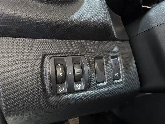 Renault Clio 1.5 dCi ECO Expression picture 24