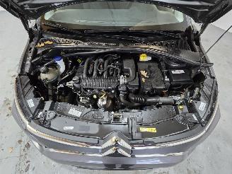 Citroën C3 1.2 PureTech Shine Business picture 15