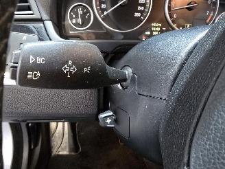 BMW 5-serie 528i High Executive picture 24