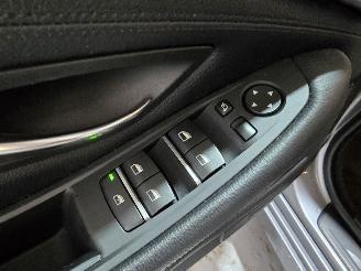 BMW 5-serie 528i High Executive picture 22