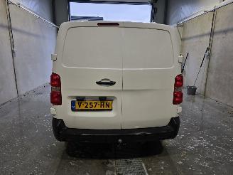 Toyota ProAce Worker 2.0 D-4D Cool Comfort Long picture 6