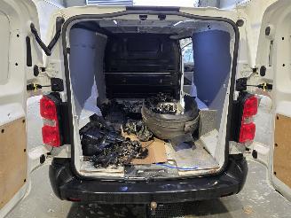 Toyota ProAce Worker 2.0 D-4D Cool Comfort Long picture 14