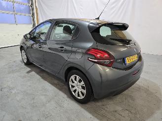 Peugeot 208 1.2 PureT. Blue Lion picture 5