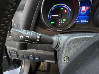 Toyota Auris 1.8 Hybr. Executive picture 25