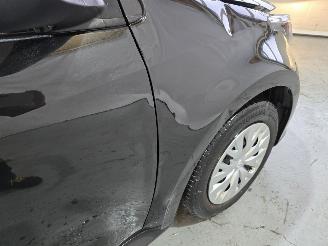 Toyota Yaris 1.5 Hybrid Active picture 10