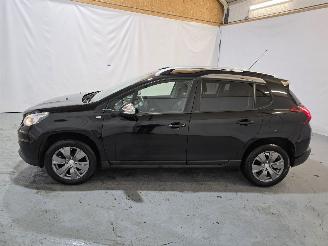 Peugeot 2008 1.2 PureTech Allure picture 4