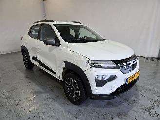 krockskadad bil auto Dacia Spring Expression 27 Kwh 2023/2