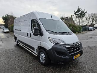 Vaurioauto  commercial vehicles Opel Movano 2.2D 120 L3H2 Edition 2022/10
