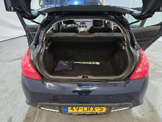 Peugeot 308 1.6 VTi Signature picture 13