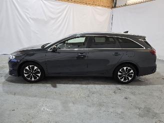 Kia Ceed 1.0 T-GDi MHEV Design Edition picture 4