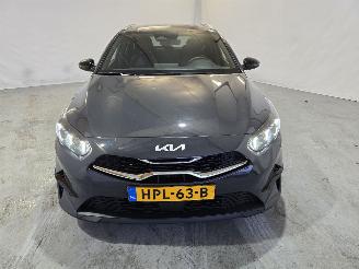 Kia Ceed 1.0 T-GDi MHEV Design Edition picture 2