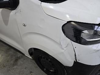 Toyota Proace Long Worker 2.0 D-4D L2 Challenger picture 9