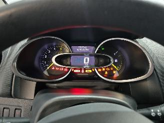 Renault Clio 1.5 dCi ECO Expression picture 32