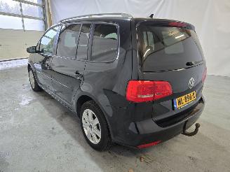 Volkswagen Touran 1.4 TSI Highline picture 5