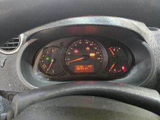 Renault Kangoo 1.5 dCi 90 Express Maxi Black Edition S&S picture 24