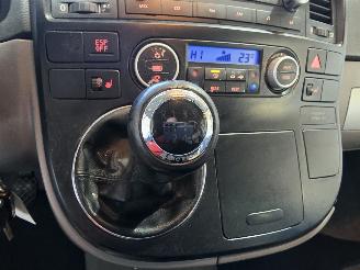 Volkswagen  Transporter Kombi 2.5 TDI 300 Highline picture 38