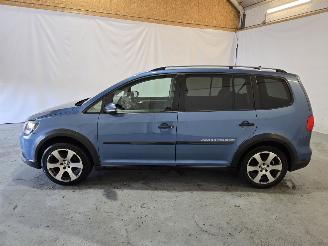 Volkswagen Touran 1.4 TSI Cross picture 4