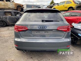 Audi A3 A3 Sportback (8VA/8VF), Hatchback 5-drs, 2012 / 2020 1.6 TDI Ultra 16V picture 5