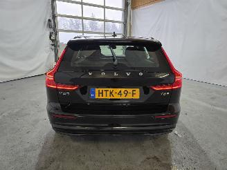 Volvo V-60 2.0 T6 Plug-in hybrid AWD Plus Dark picture 7