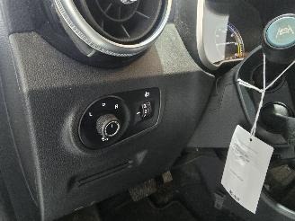 MG ZS EV Luxury 45 kWh picture 29