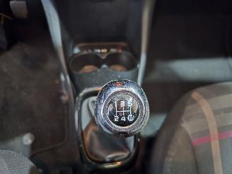 Peugeot 108 1.2 VTi Allure picture 35