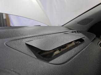 Volkswagen Polo 1.2 TDI BlueMotion Comfortline picture 15