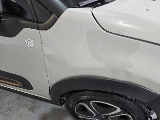 Citroën C3 1.2 PureTech C-Series picture 9