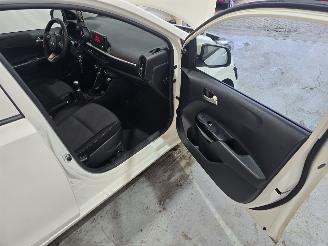 Kia Picanto 1.0 DPi ComfortLine 5p picture 16