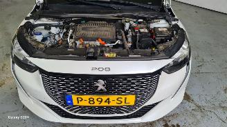 Peugeot e-208 EV Active 50 kWh picture 10