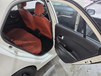 Kia Picanto 1.0 CVVT Design Ed. picture 14