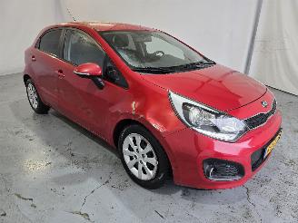 Coche accidentado Kia Rio 1.2 CVVT Plus Pack 2013/4
