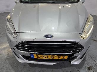 Ford Fiesta 1.0 Titanium picture 11