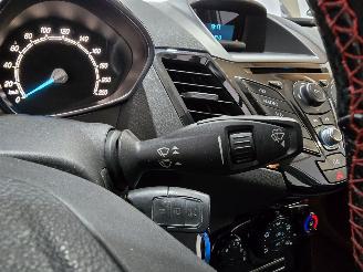 Ford Fiesta 1.0 Titanium picture 26